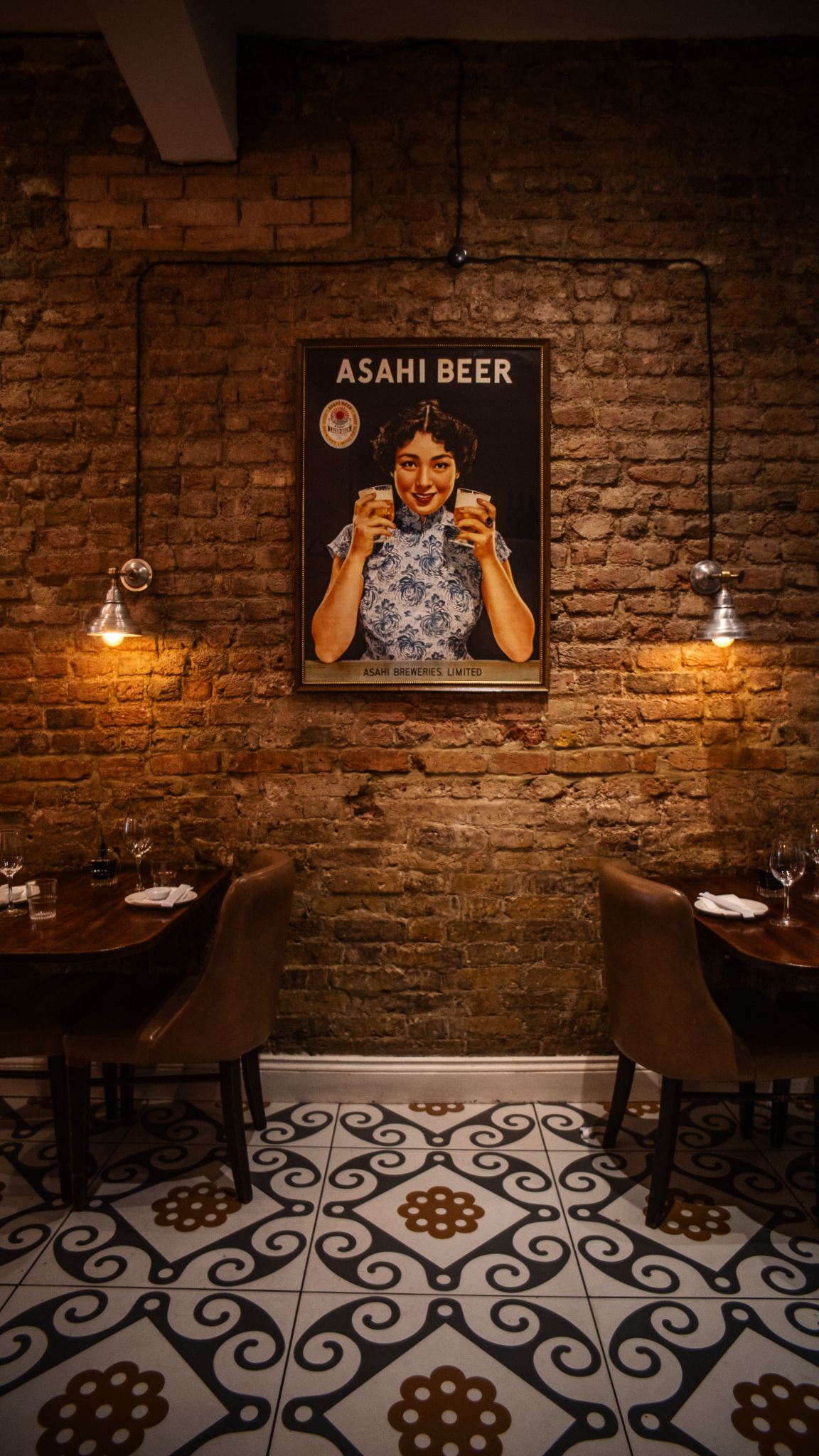 Interior of a Panasian restaurant in Primrose Hill serving fresh sushi and traditional Panasian dishes, ideal for anyone looking for a Panasian restaurant near me or sushi restaurant London.